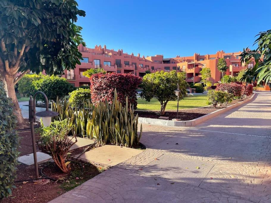 Cozy Apartment With Large Terrace Next To The Pool La Tejita Exterior foto